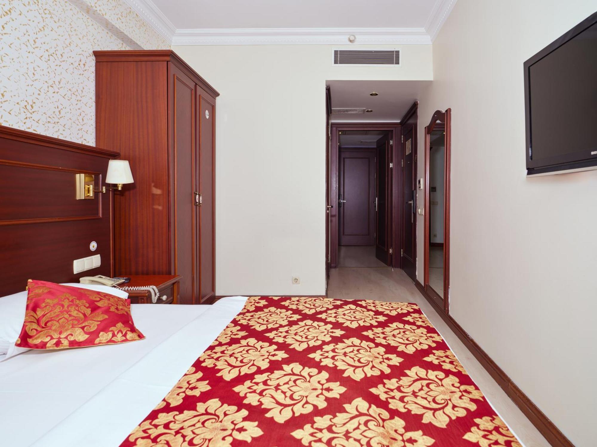Istanbul Newcity Hotel — Fotoğraflar 1